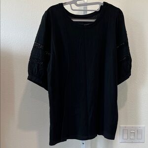 Ava & Viv Black Bubble Sleeve Top